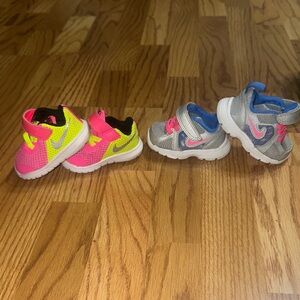 Nike Kids Sneakers in Pink and Gray